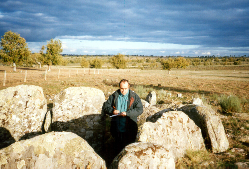 Dolmen de la Casa del Moro El Dolmen de la Casa del Moro está enclavado en el Campo Charro, en el centro de la Provincia de Salamanca.