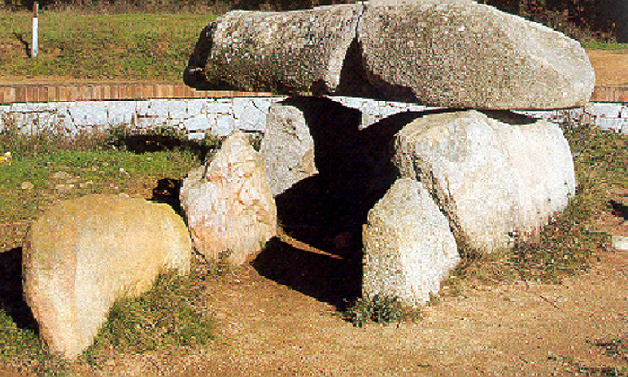 Dolmen de Roca D´En Toni.