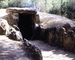 Dolmen de Los Bermejales en Granada Dolmen de Los Bermejales