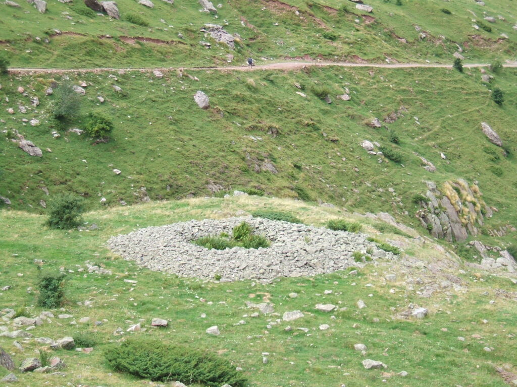 Túmulo del Salto en Guarrinza.