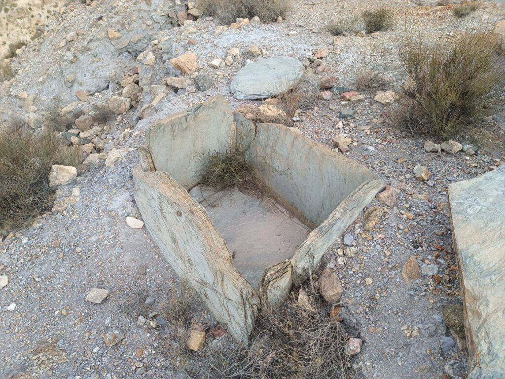 Tholos de la Encantada. Necrópolis de Almizaraque. Las Herrerías. Cista Cultura Argar en Poblado de Fuente Álamo, en Cuevas de Almanzora (Almería).