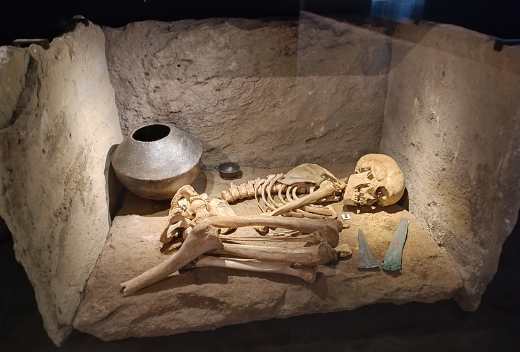 Cista individual de Almizaraque, Herrerías, Cuevas de Almanzora, Almería