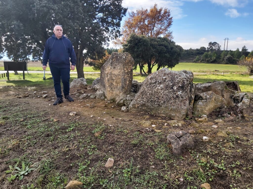 Dolmen de El Sotillo, Leza, Rioja Alavesa, Álava.
