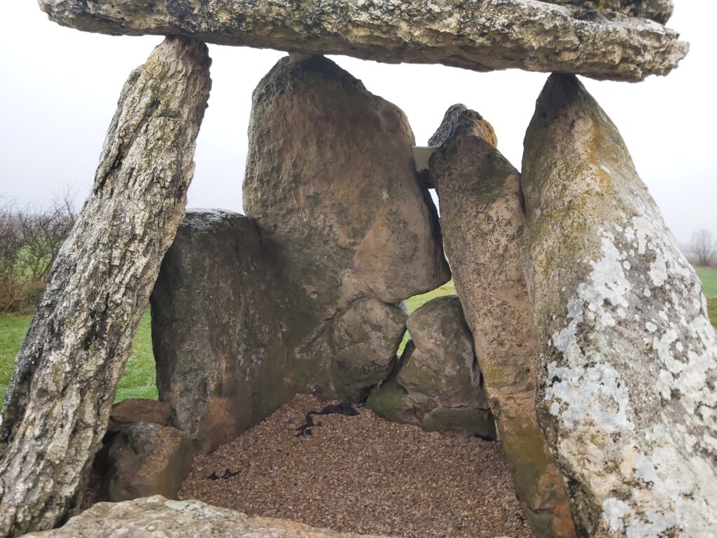 Dolmen de Sorginetxe, Arrízala, Álava.