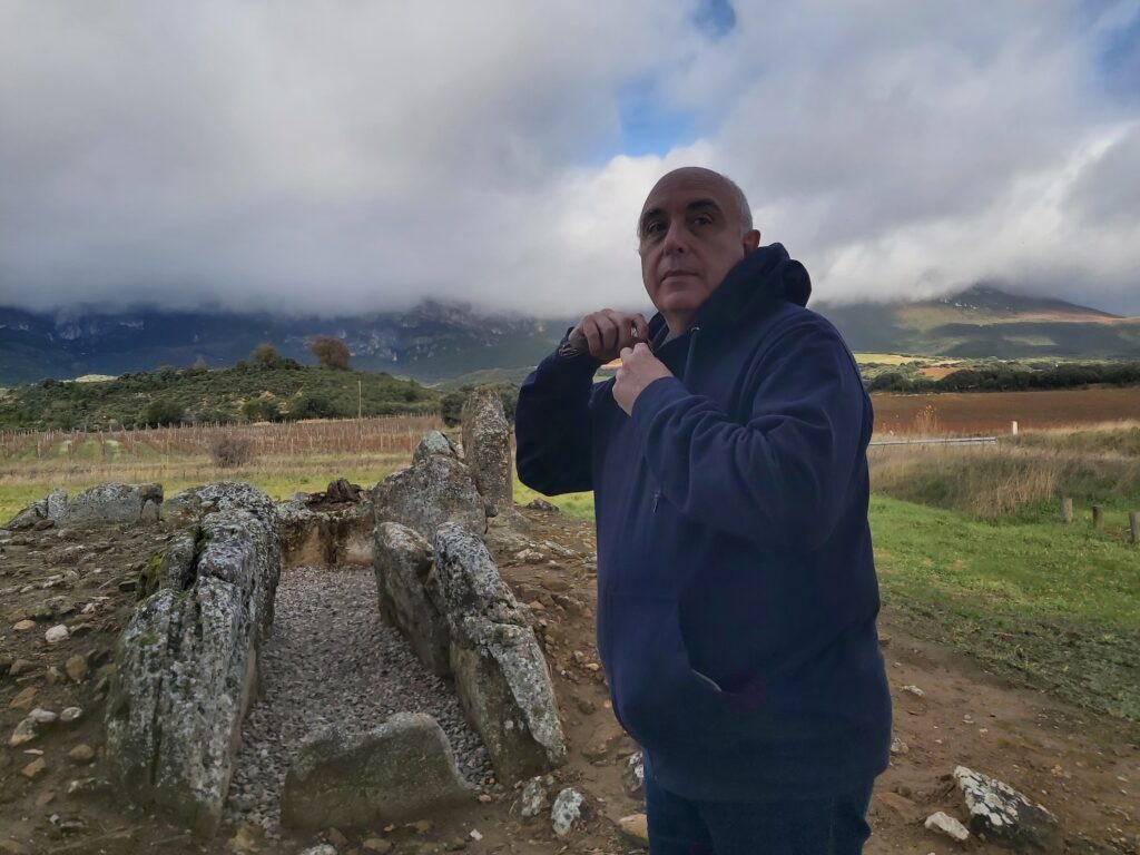 Dolmen del Sotillo, Leza, Rioja Alavesa.